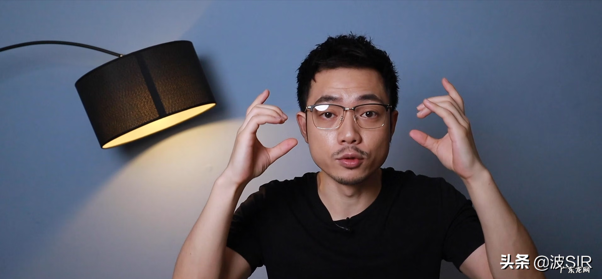 颧骨高的女生戴什么眼镜 颧骨高适合哪种眼镜