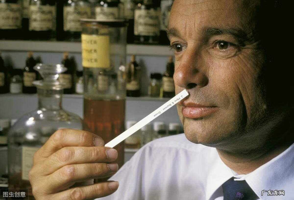 古龙水是什么做的 什么叫古龙水