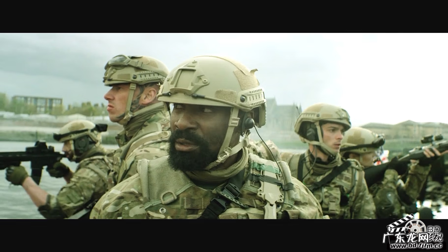 僵尸特攻队哪个版本能玩 活尸特攻队