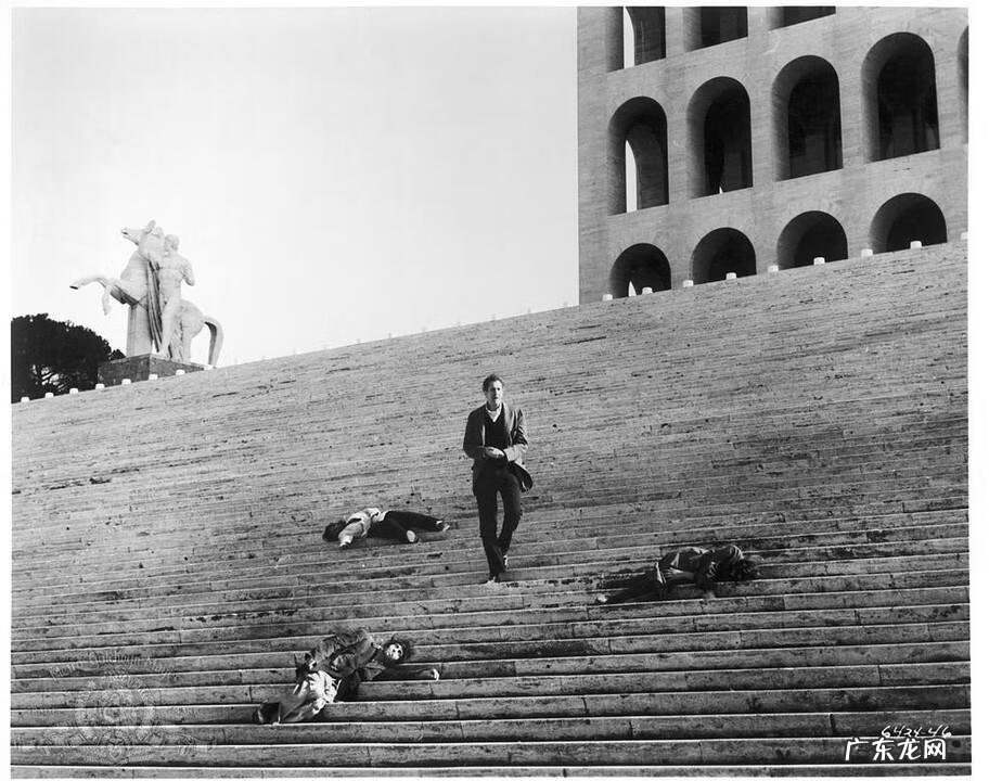 僵尸特攻队哪个版本能玩 活尸特攻队