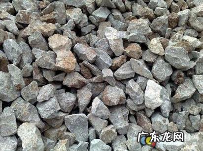 石灰的主要成分是啥 石灰石主要成分的化学式为