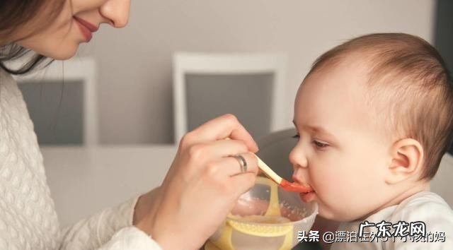 四个月的宝宝想添加辅食,有什么好推荐?