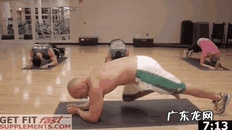 如何正确锻炼腹肌、胸肌?