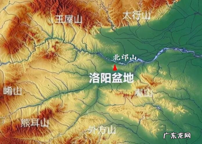坡地建筑风水 山背面风水