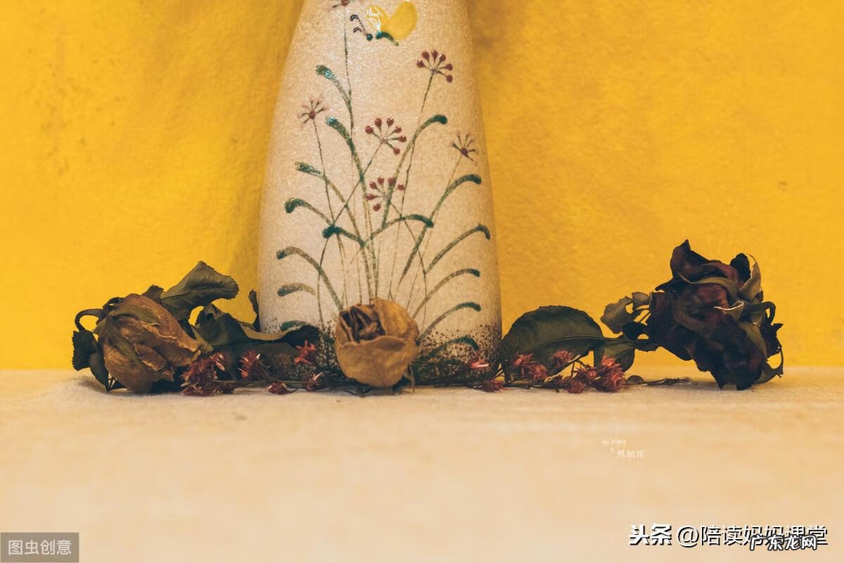 抱怨的近义词是什么意思 抱怨的近反义词语