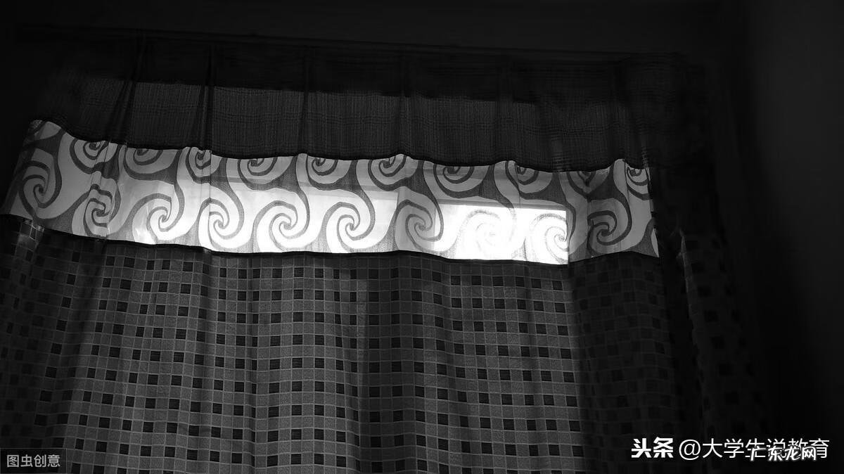 宿舍背光照不进阳光怎么办 宿舍光线太暗怎么去解决