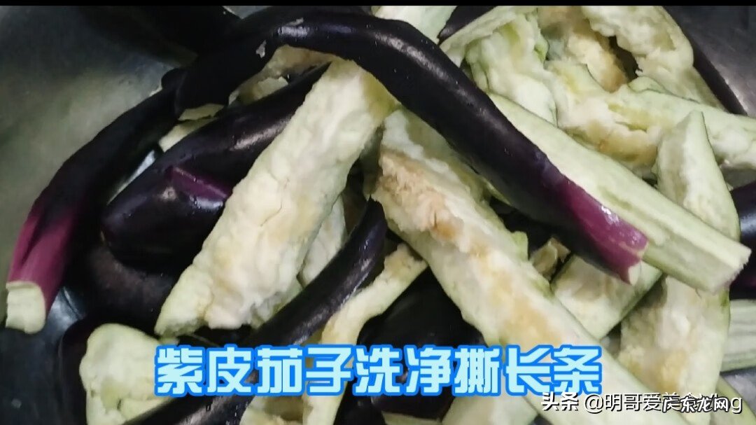 家常清炖鲶鱼的做法 鲶鱼炖茄子的做法大全