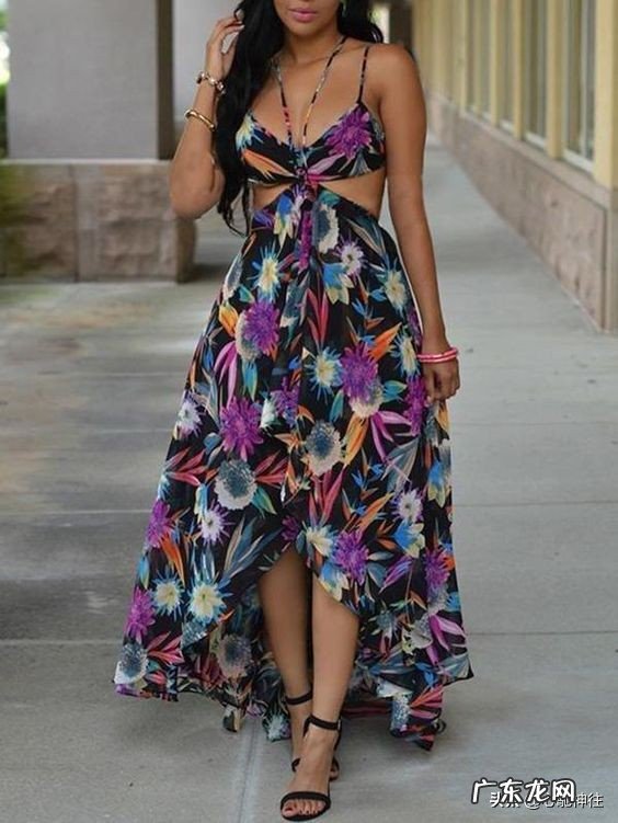 哪些款式的波西米亚风格的吊带连衣裙比较时尚？