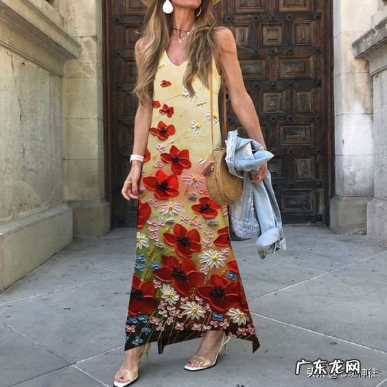 哪些款式的波西米亚风格的吊带连衣裙比较时尚？