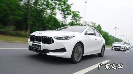 2022款起亚k3图片及价格 起亚K3手动挡