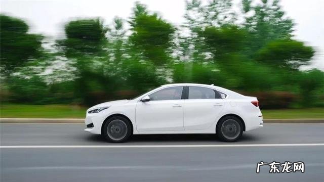 2022款起亚k3图片及价格 起亚K3手动挡