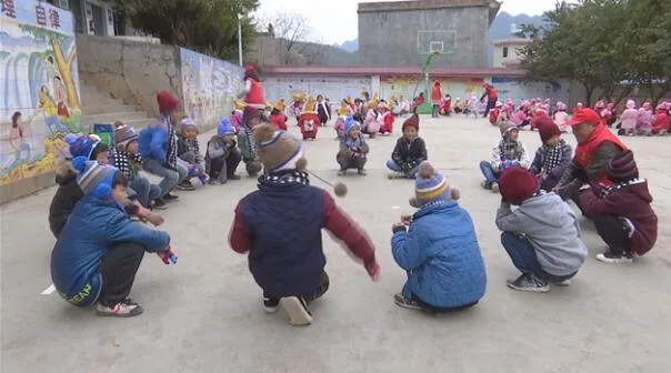 为什么现在四个字名字的孩子越来越多了？