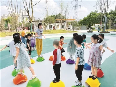 为什么现在四个字名字的孩子越来越多了？