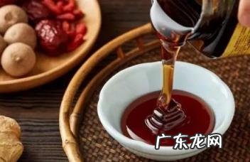 秋梨膏怎么喝好 秋梨膏熬得太硬了可以加水进去继续熬吗