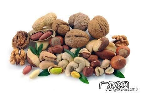 常见的坚果如核桃、小核桃、开心果、碧根果、杏仁等,营养价值有什么不同?哪种坚果营养价值最高?