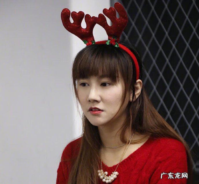 LOL小苍 lol解说小苍图片