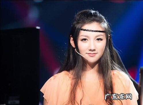 LOL小苍 lol解说小苍图片