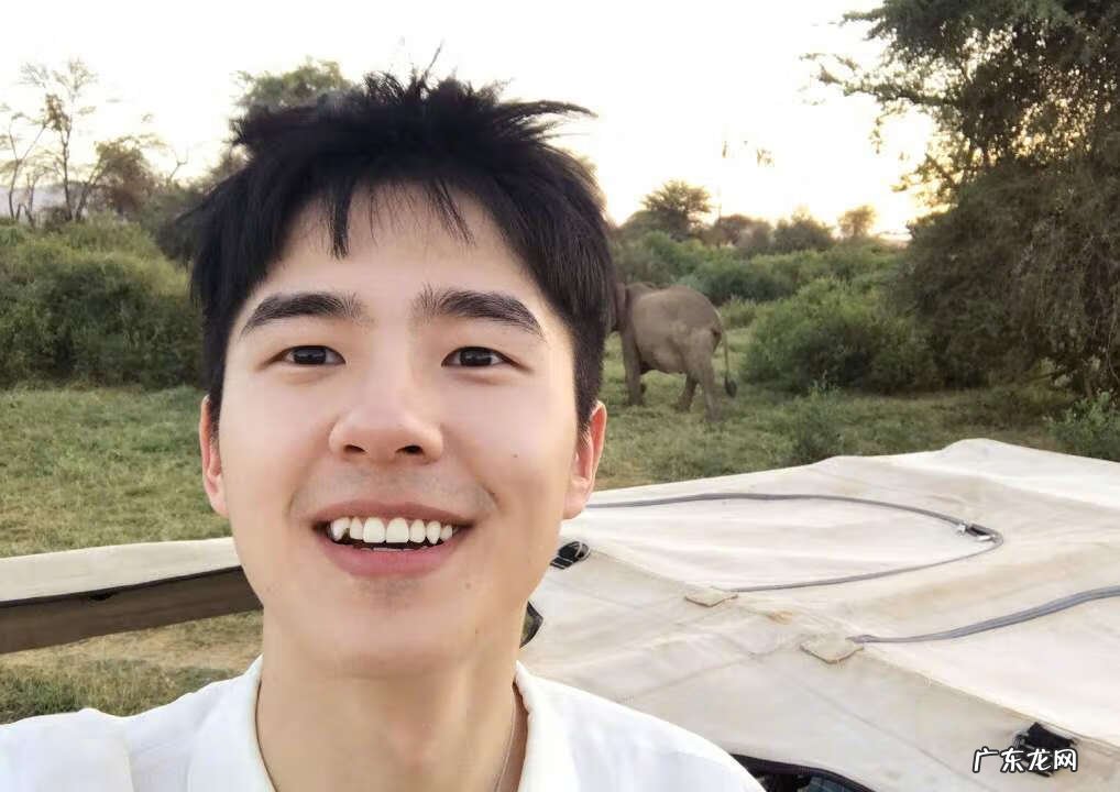 圆寸头型图片 头又大又圆的人