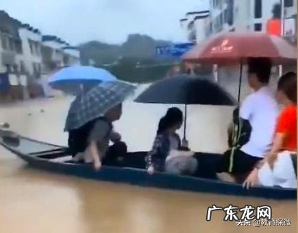 如何看待安徽黄山歙县因暴雨部分考生无法到场高考语文考试取消?