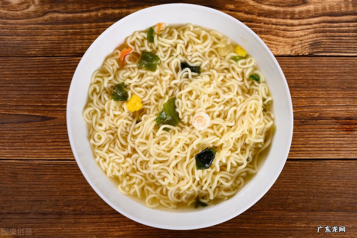 叉子的英文单词 叉子的英文怎么写