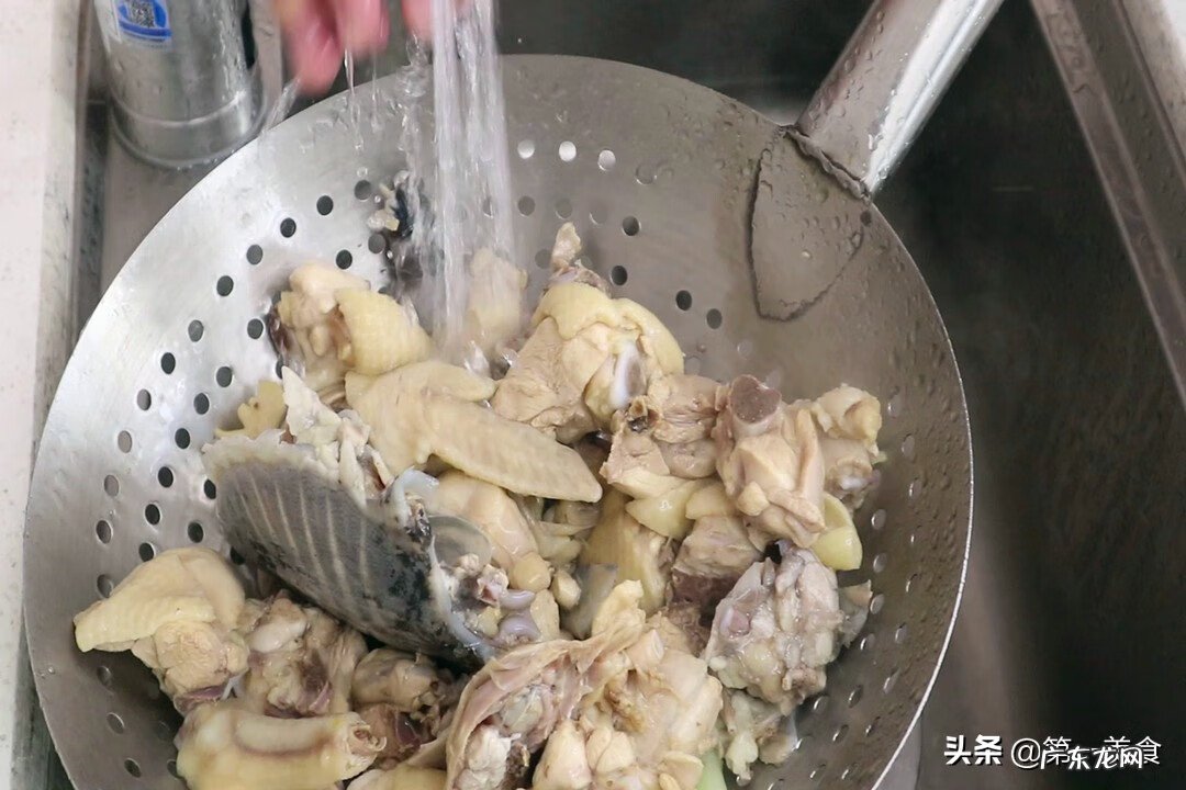 甲鱼汤怎么炖最营养 甲鱼怎么做汤好吃又营养