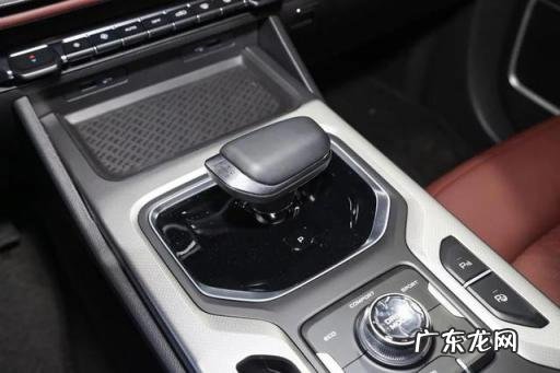 吉利豪越7座报价图片大全 吉利豪越上市时间公布