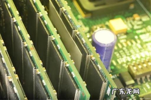 怎么区别服务器内存条和普通内存条 服务器内存和内存条有什么区别