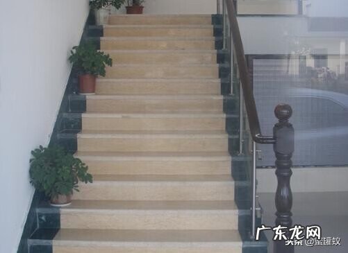 楼梯风水的步数18步好吗 风水学楼梯踏步怎么数