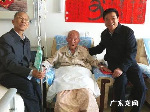 102岁“当代李冰”张光斗养生秘诀：6个习惯，乐活天年