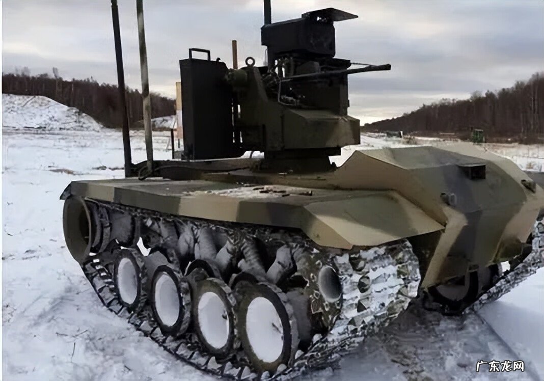 生化危机7预告片 使命召唤7电视画面