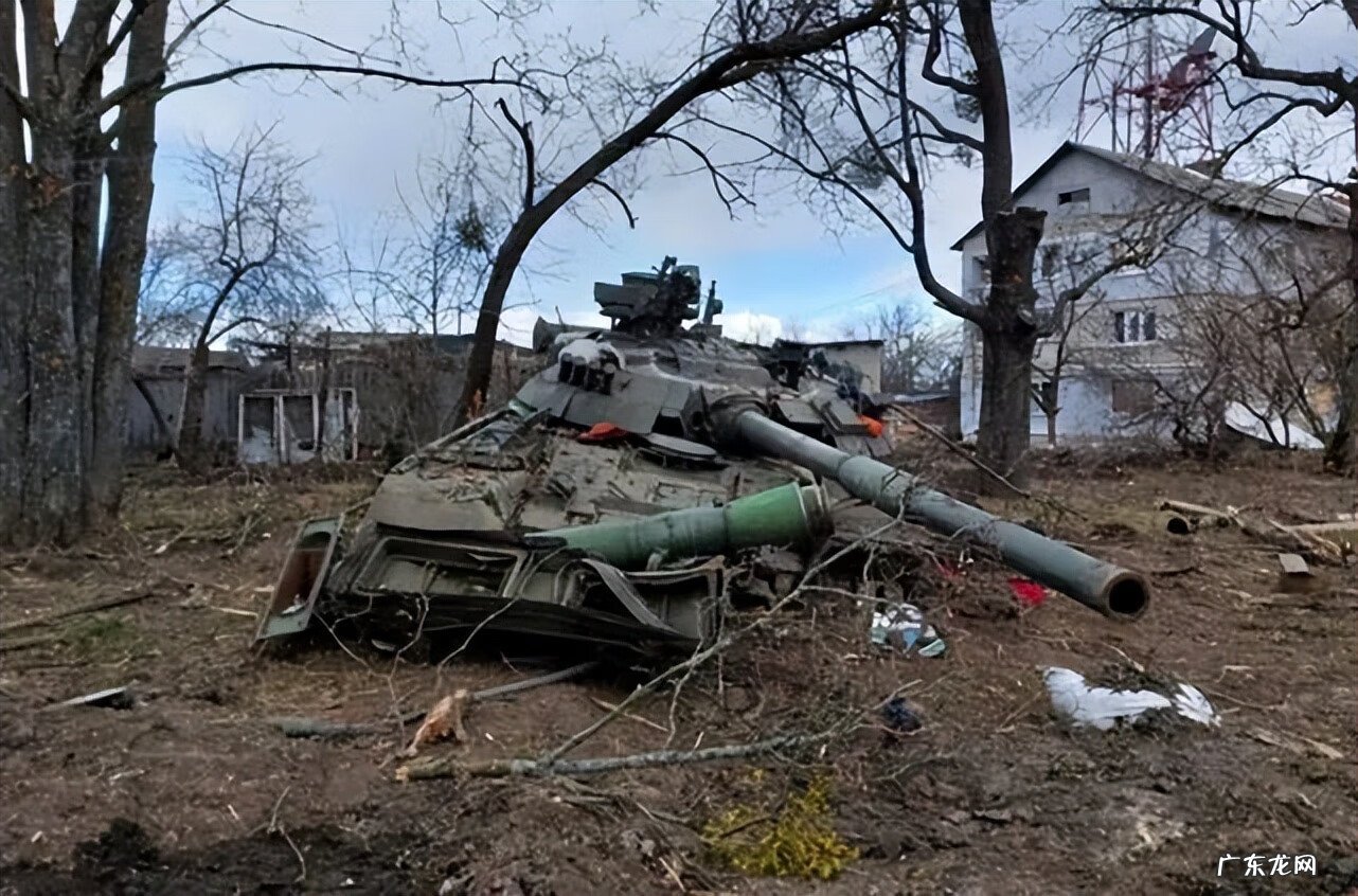 生化危机7预告片 使命召唤7电视画面