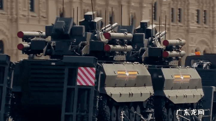 生化危机7预告片 使命召唤7电视画面