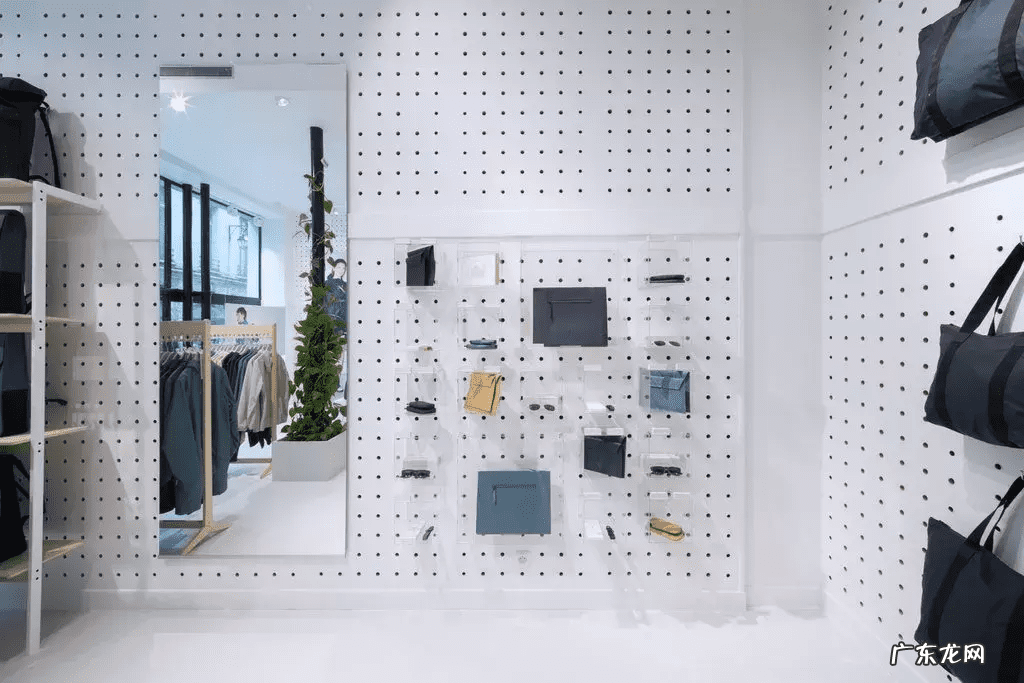 服装陈列道具名称大全 服装店陈列道具有哪些