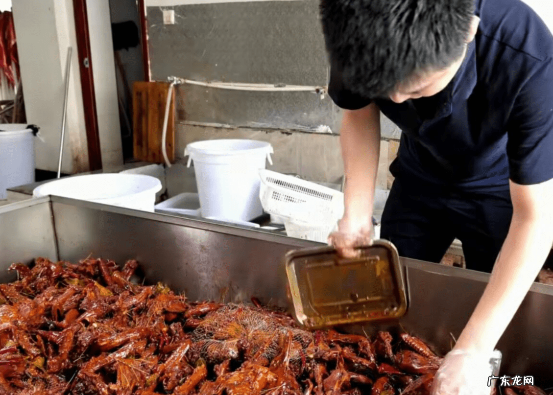 路边摊小吃有哪些 街头小吃摊位