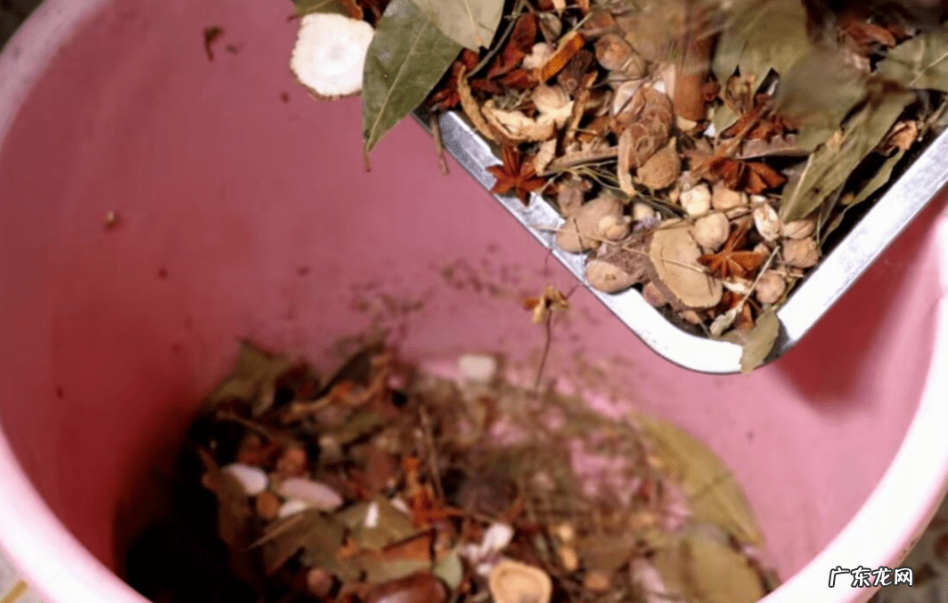 路边摊小吃有哪些 街头小吃摊位