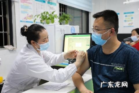 国家卫健委:疫苗接种遵循自愿原则最新政策 国家卫健委:疫苗接种遵循自愿原则,不得强制接种