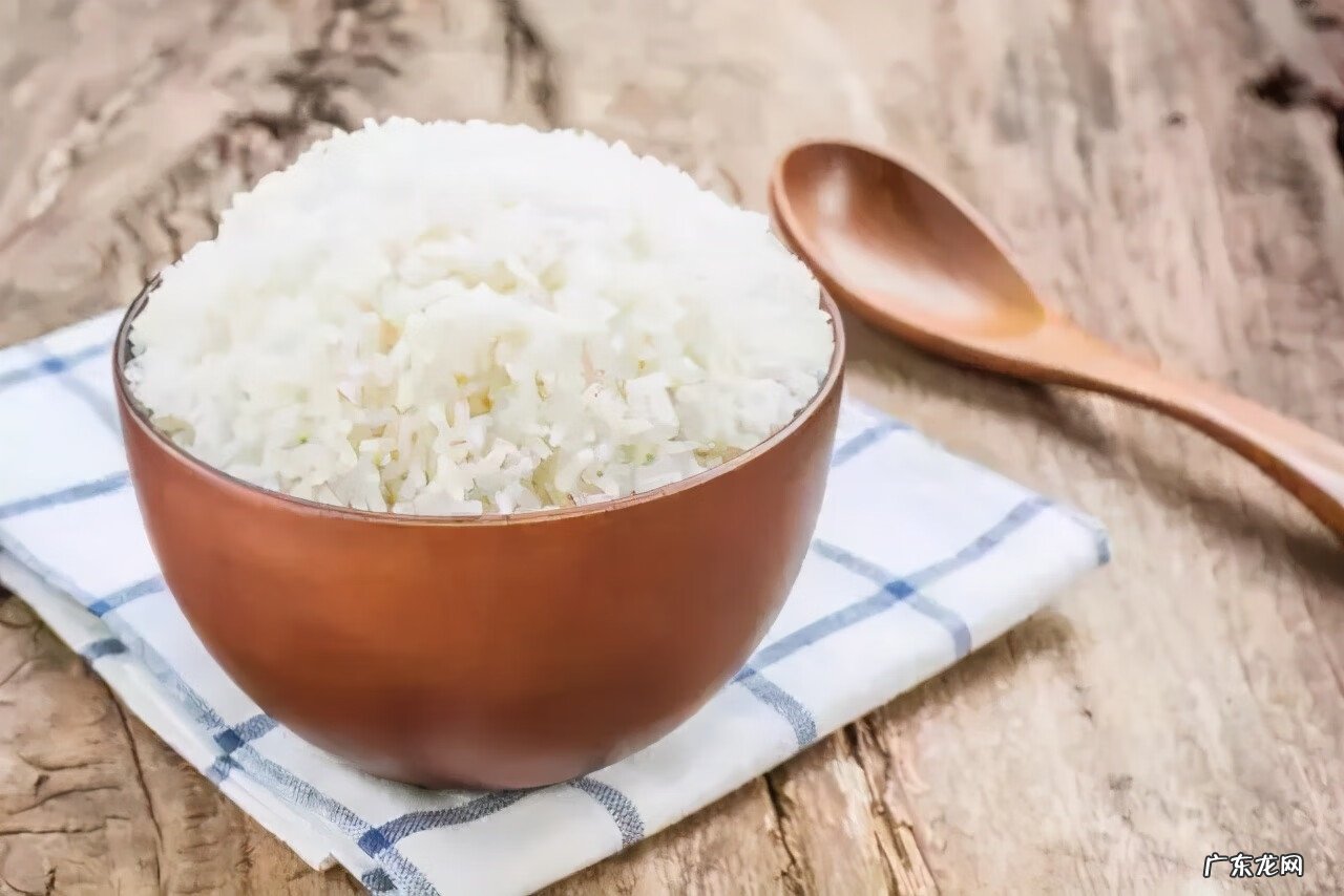 鸡肝不能和什么一起同食 鸡肝热量