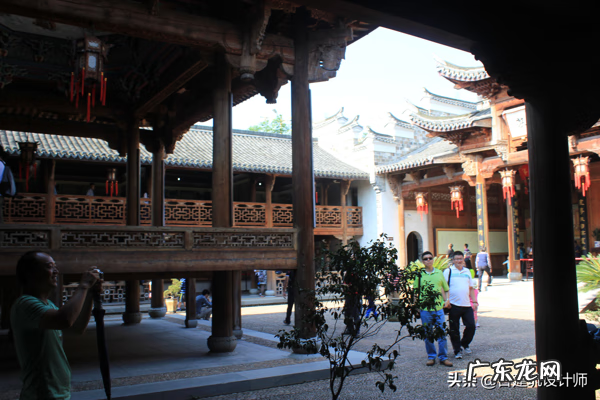 房子后面有祠堂风水好不好 祠堂右边连体房风水好吗