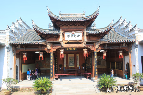 房子后面有祠堂风水好不好 祠堂右边连体房风水好吗