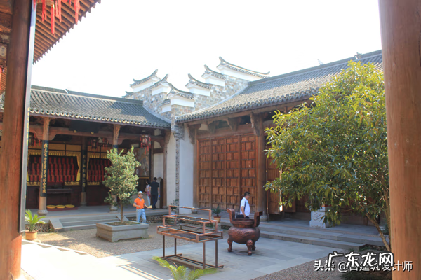 房子后面有祠堂风水好不好 祠堂右边连体房风水好吗