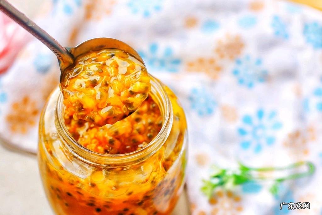 百香果柠檬蜂蜜水功效 百香柠檬蜂蜜水怎么做窍门