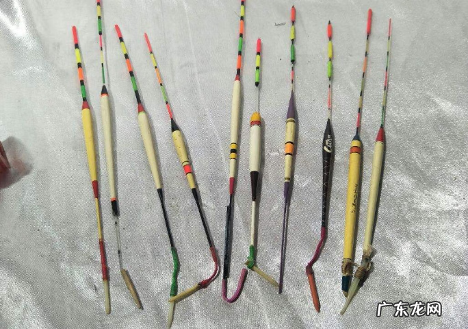 浮钓鱼 钓鱼 浮标