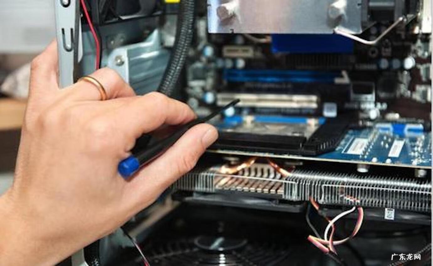 修电脑附近上门多少钱 修电脑上门一般多少钱