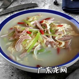 西红柿酸辣汤的家常做法 酸辣肚丝汤的正宗做法视频窍门