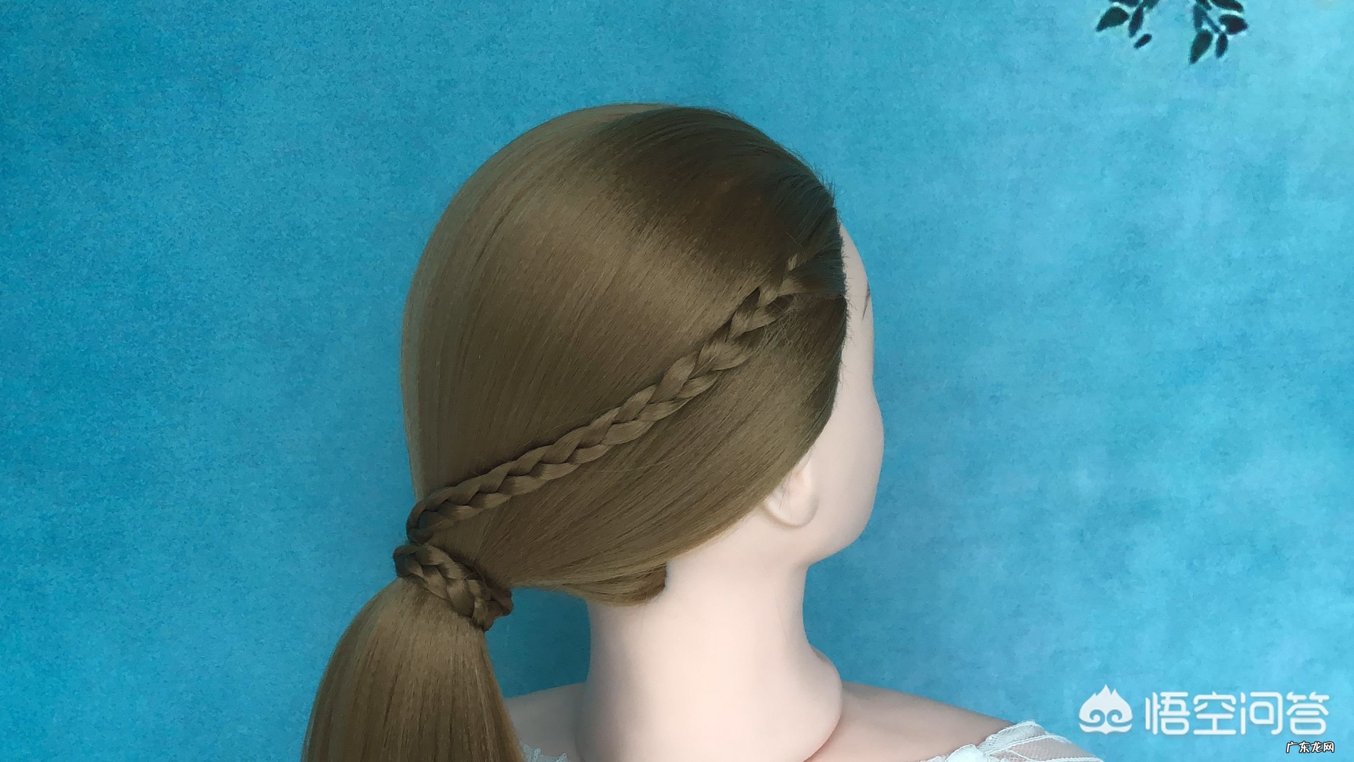 开学了上初一，有哪些好看的女生发型可以上学梳？