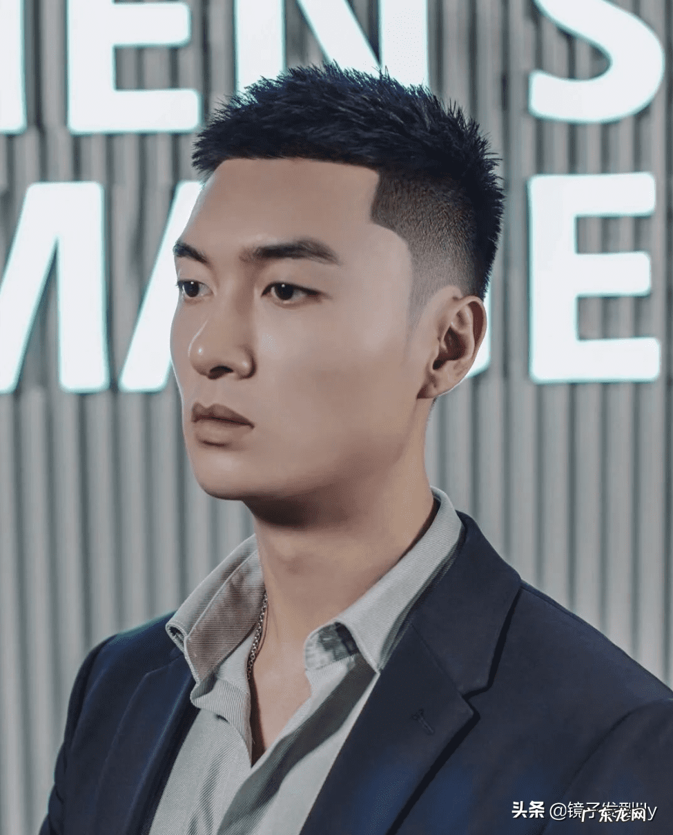 男生好看的发型名称 男生流行发型及名字