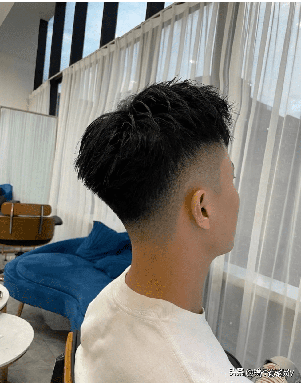 男生好看的发型名称 男生流行发型及名字