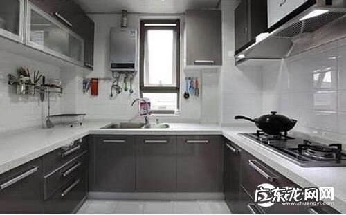 风水系大学 蓝色与风水