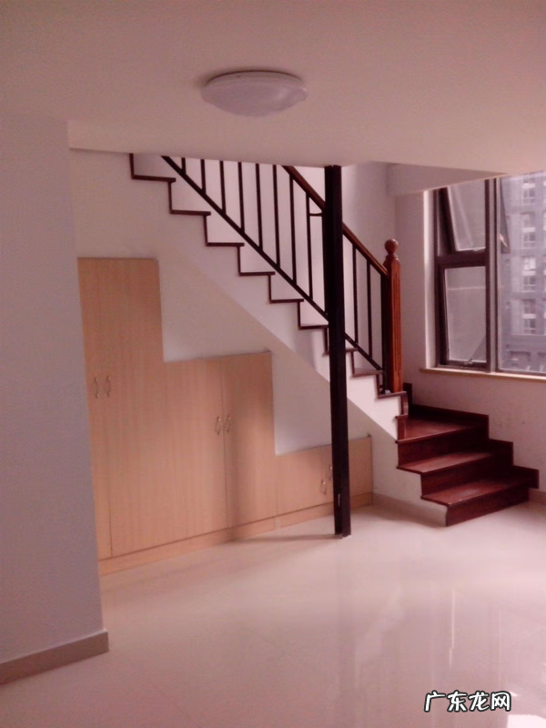 顶楼楼梯盖 用什么盖楼梯最好