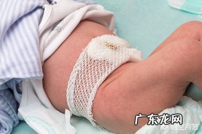 宝宝出生的第一个月，需要特别注意的护理知识有哪些？